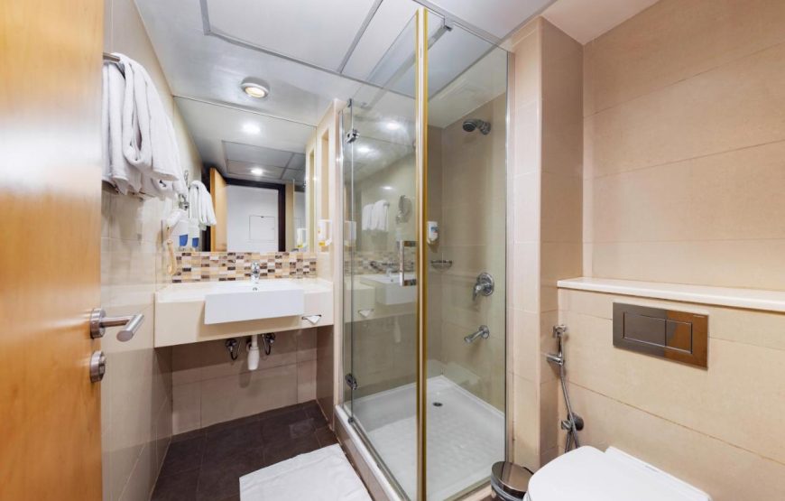 Guest Room – Single