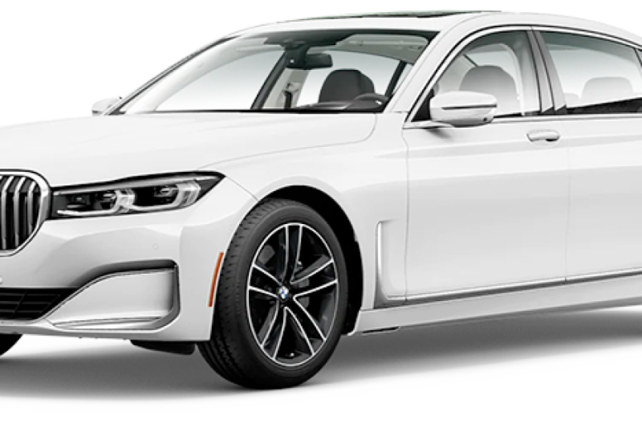 Arrival transfer by BMW 700